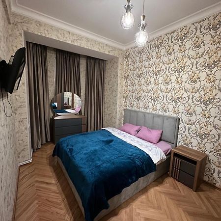 4 Bedroom Suite Apartment Ln Tbilisi City Buitenkant foto