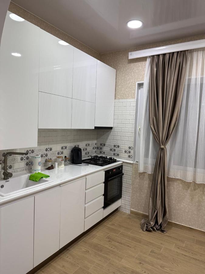 4 Bedroom Suite Apartment Ln Tbilisi City Buitenkant foto