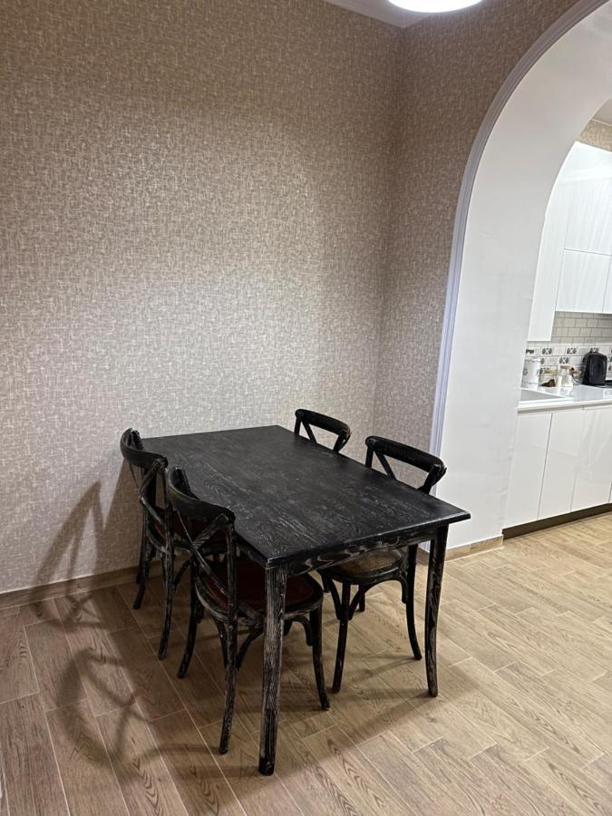 4 Bedroom Suite Apartment Ln Tbilisi City Buitenkant foto