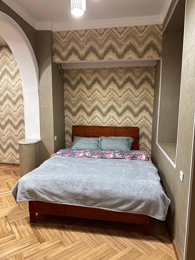 4 Bedroom Suite Apartment Ln Tbilisi City Buitenkant foto