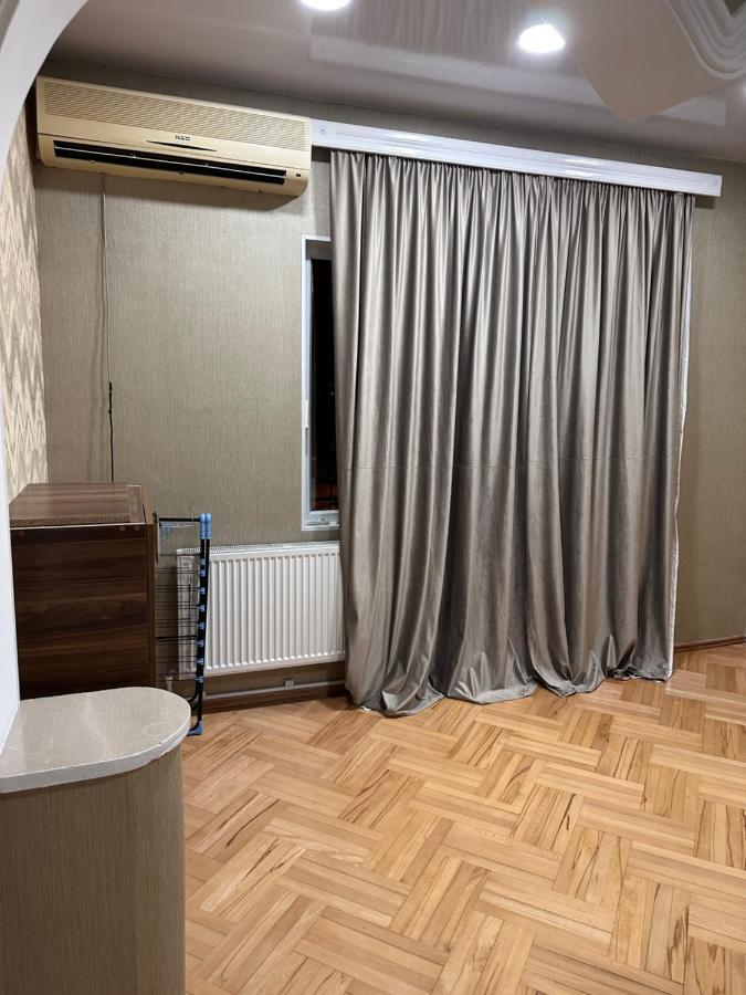 4 Bedroom Suite Apartment Ln Tbilisi City Buitenkant foto
